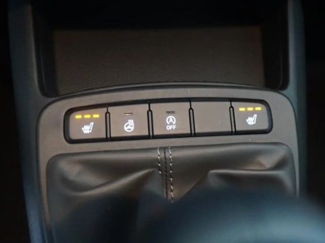 Hyundai i10 I10 1,0 ADVANCED KAMERA KLIMAAUTOMATIK SHZ NAVI