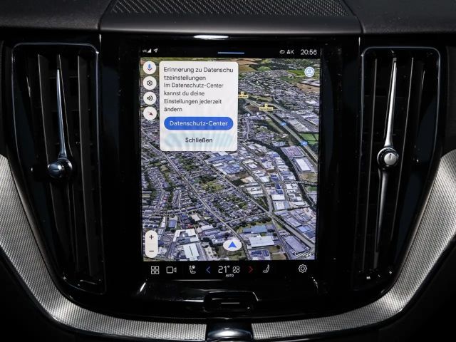 Volvo XC60 AWD Dark Plus