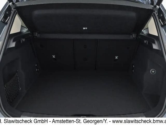 BMW 218 218d Active Tourer Sedan