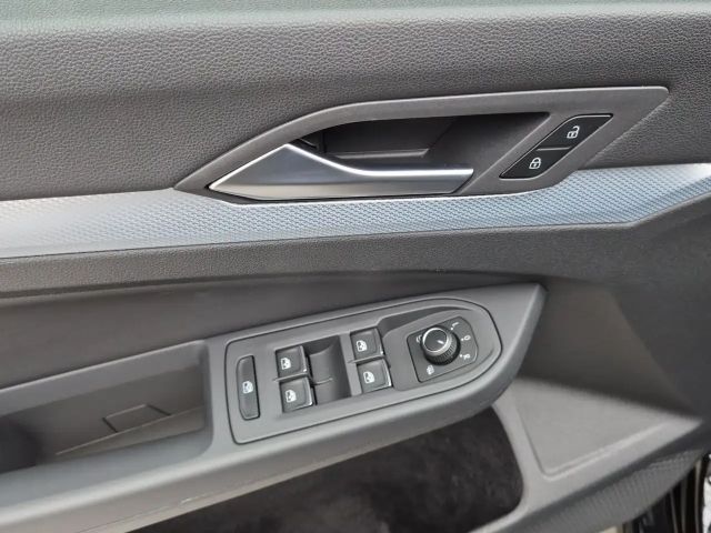 Volkswagen Golf 2.0 TDI DSG IQ.Drive Variant