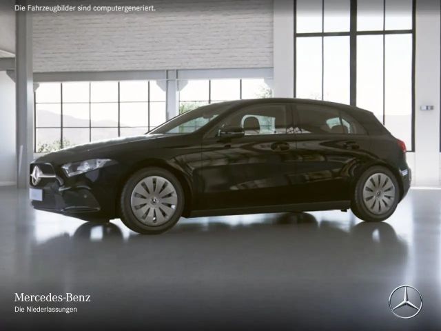 Mercedes-Benz A 250 A 250 e