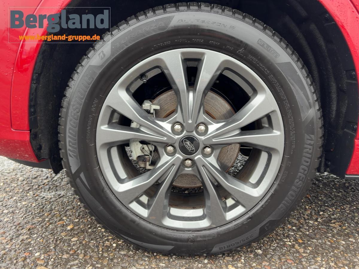 Ford Kuga Plug in Hybrid ST Line X