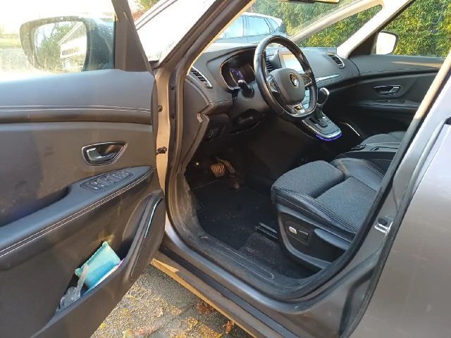 Renault Scenic EDC Intens TCe 160