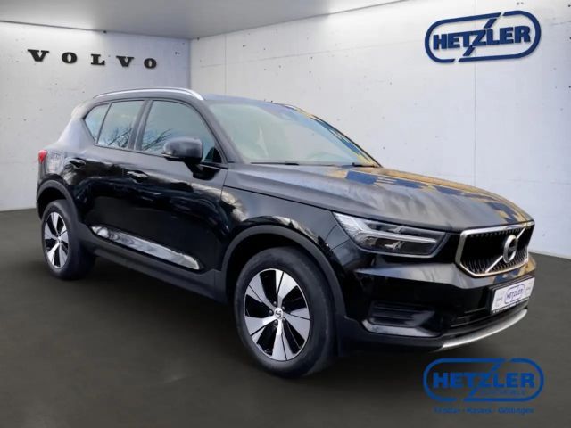Volvo XC40 Momentum T4