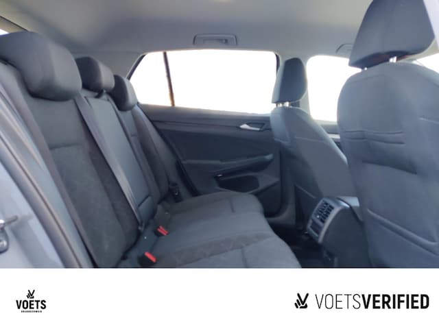 Volkswagen Golf 1.5 eTSI DSG Golf VIII Life