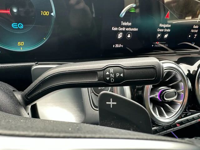 Mercedes-Benz EQB 300 4MATIC