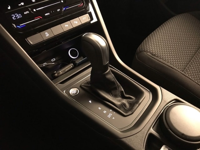 Volkswagen Touran 1.5 TSI DSG R-Line Sport