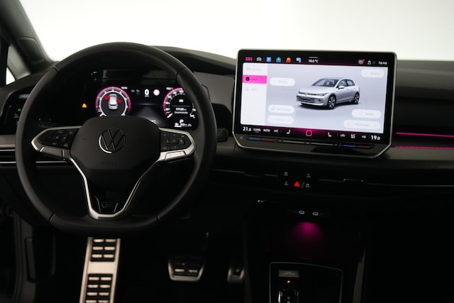 Volkswagen Golf 1.5 eTSI DSG Golf VIII Style