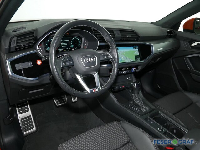 Audi Q3 35 TDI S-Tronic