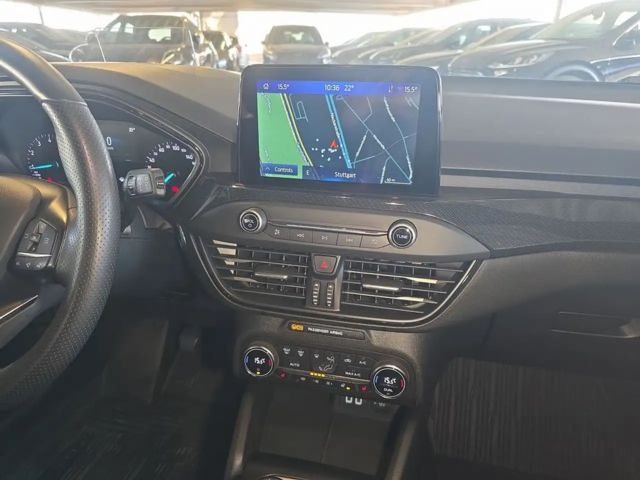 Ford Focus EcoBoost ST Line