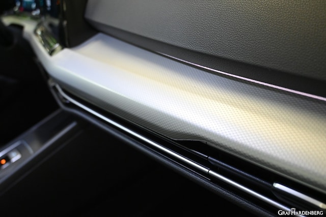 Volkswagen Golf 1.5 eTSI Golf VIII IQ.Drive Move