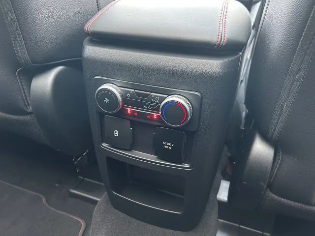 Ford Explorer ST Line