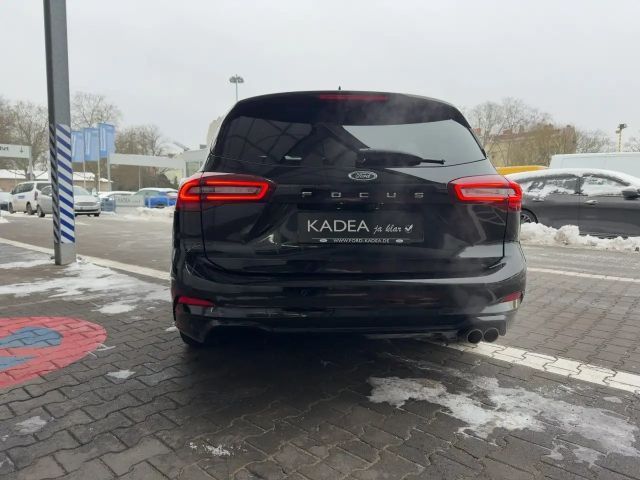 Ford Focus ST Line Wagon