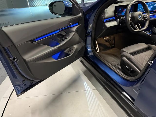 BMW i5 M-Sport Sedan eDrive40