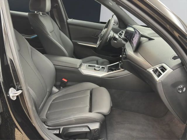 BMW 330 330e Touring