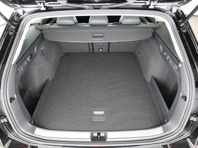 Volkswagen Passat 2.0 TDI Business DSG Variant