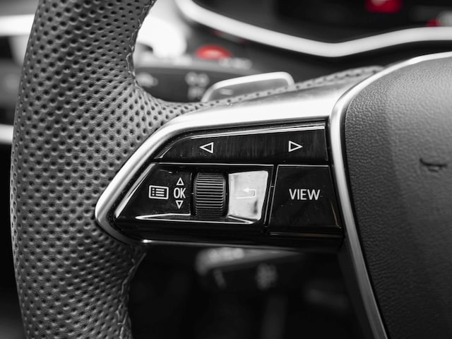 Audi S6 Avant Quattro