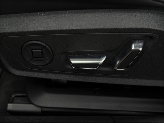 Audi S6 Avant Quattro