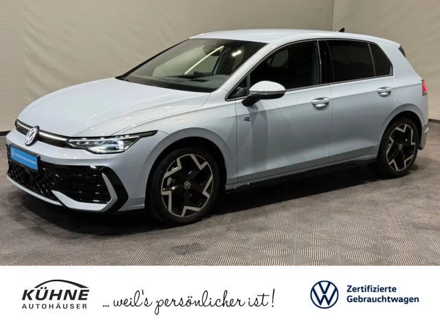 Volkswagen Golf 1.5 eTSI DSG R-Line
