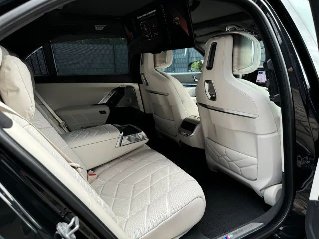 BMW 760 Sedan xDrive