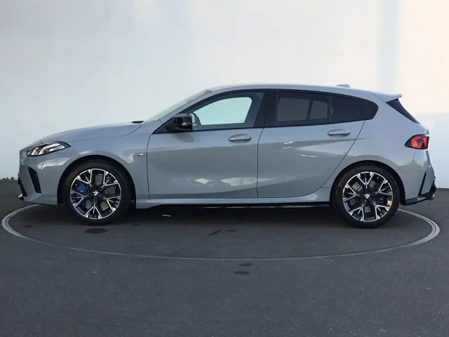 BMW 135 Sedan xDrive