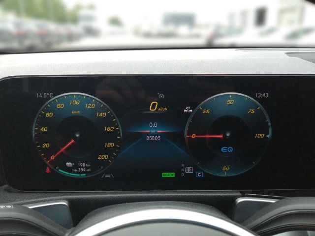 Mercedes-Benz EQB 300 4MATIC