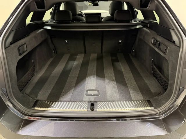 BMW 540 540d M-Sport Touring xDrive