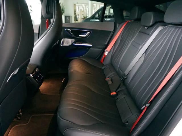 Mercedes-Benz EQE 4MATIC 500 Sedan