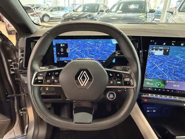 Renault Espace Hybrid Iconic