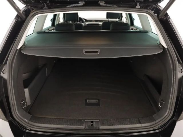 Volkswagen Passat GTE Variant