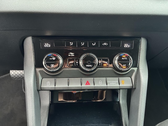 Skoda Karoq 1.5 TSI Selection