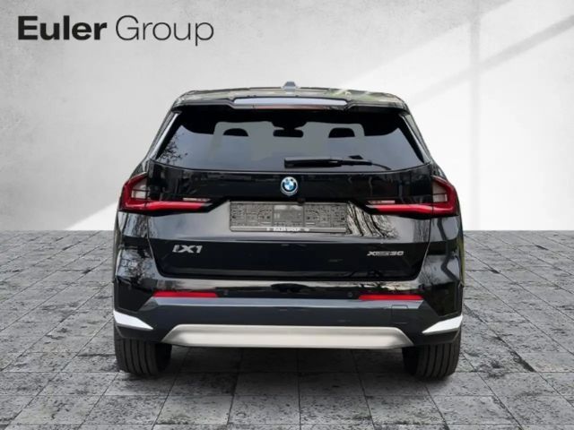 BMW iX1 xDrive