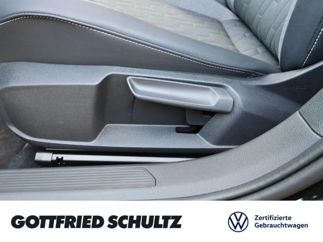 Volkswagen Golf DSG Variant