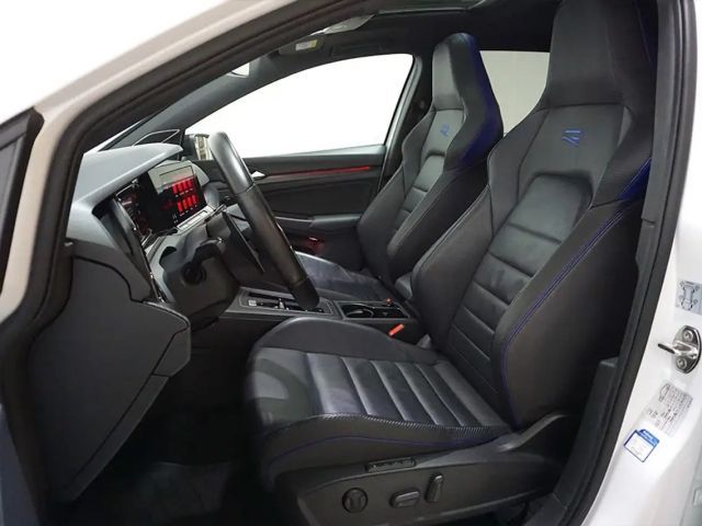 Volkswagen Golf 2.0 TSI DSG