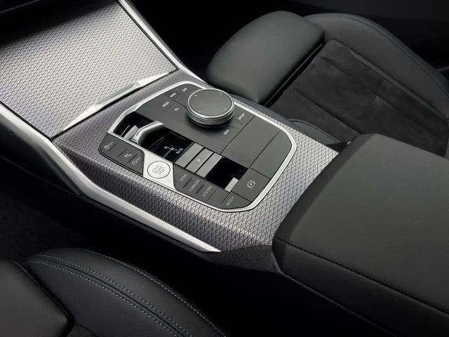 BMW 330 330i M-Sport Sedan