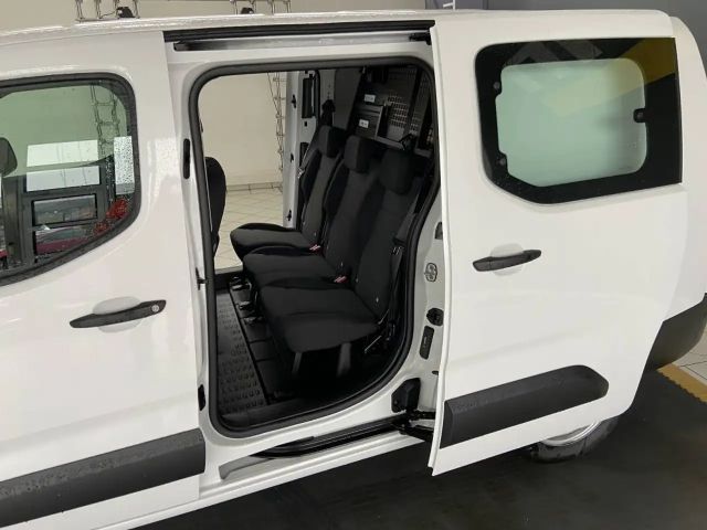 Opel Combo COMBO Cargo DOKA 1,5 131PS 8G Automatik