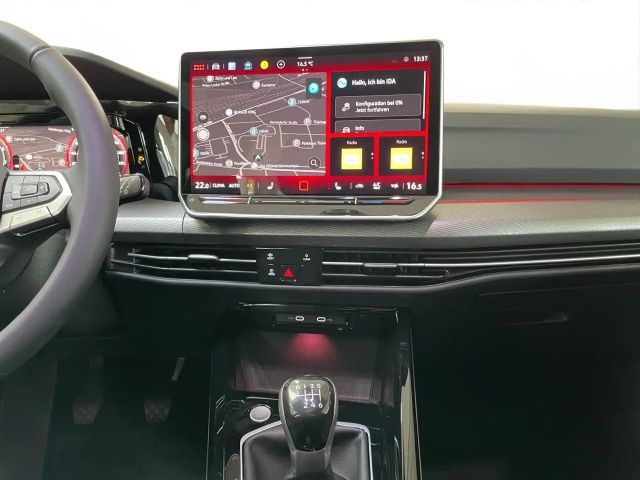 Volkswagen Golf Golf VIII IQ.Drive Style