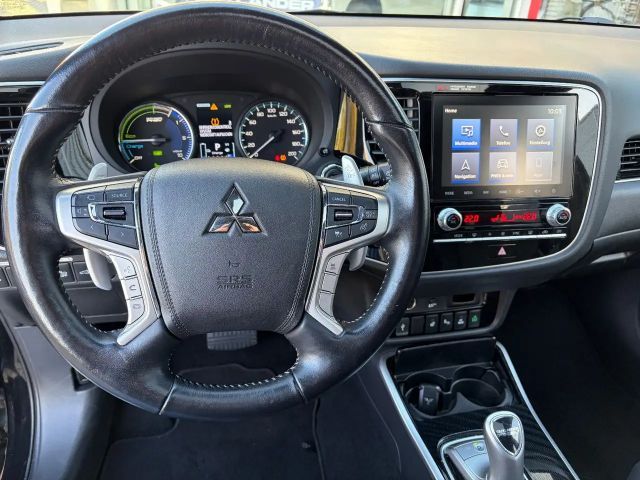 Mitsubishi Outlander 4WD