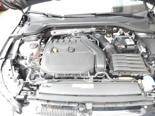 Volkswagen Golf Golf VIII Life Variant