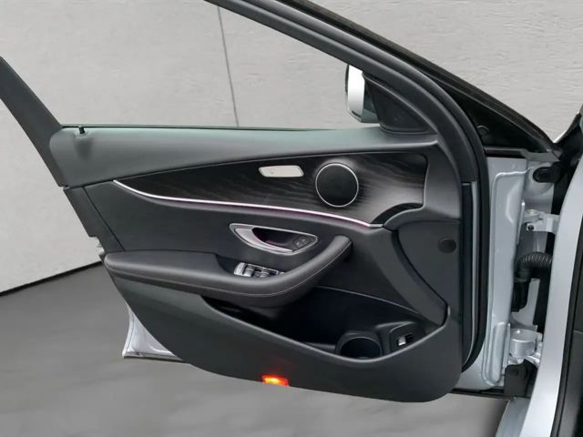 Mercedes-Benz E 220 E-Klasse