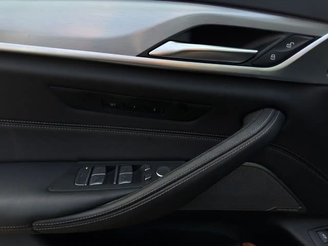 BMW 530 530d M-Sport xDrive