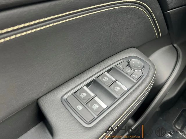 Renault Arkana Hybrid TCe 140 Techno