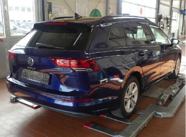 Volkswagen Golf 2.0 TDI Life Variant