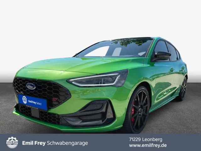 Ford Focus EcoBoost ST Line