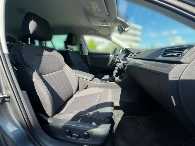 Skoda Superb 2.0 TDI Combi Style Style