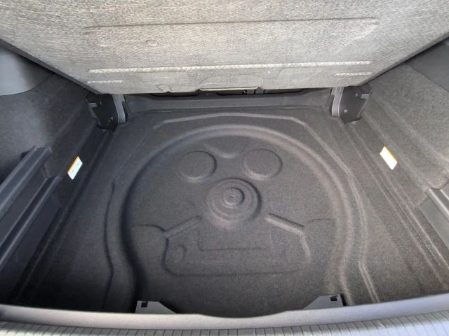 Volkswagen Tiguan 1.5 eTSI DSG R-Line