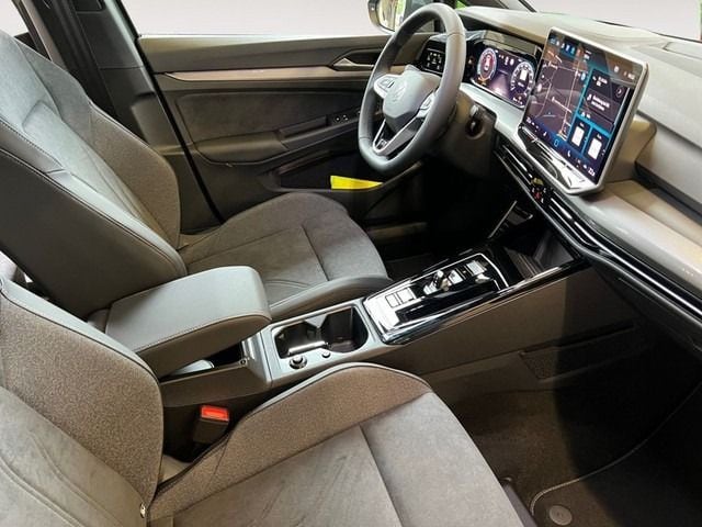 Volkswagen Golf 1.5 eTSI