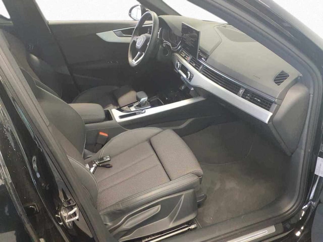 Audi A4 40 TFSI Avant S-Line S-Tronic