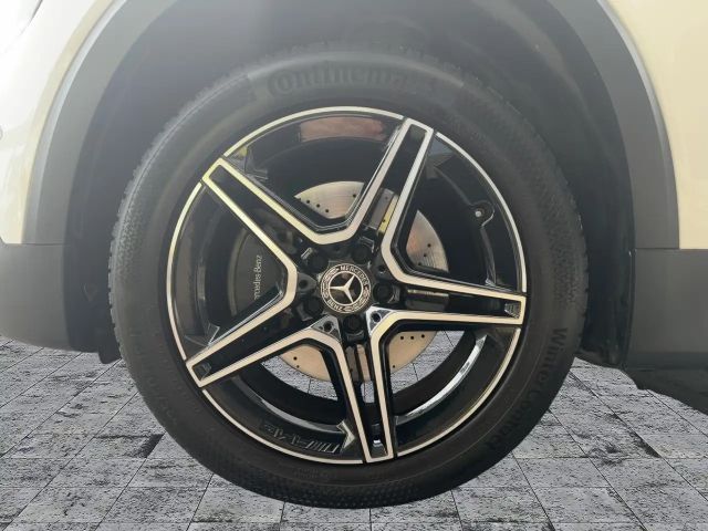 Mercedes-Benz GLB 180 AMG Line GLB 180 d