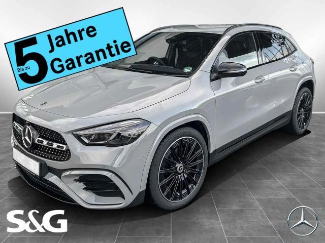 Mercedes-Benz GLA 200 AMG Line GLA 200 d